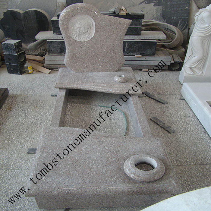 gravestone Italy20