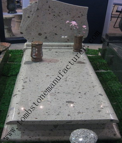 gravestone Italy7 - Click Image to Close